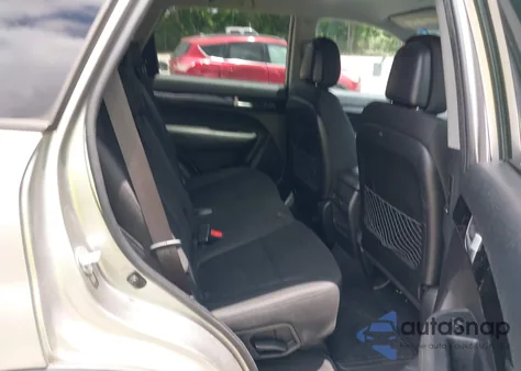 2015 Kia Sorento Lx from USA, damaged, VIN 5XYKT3A68FG622384